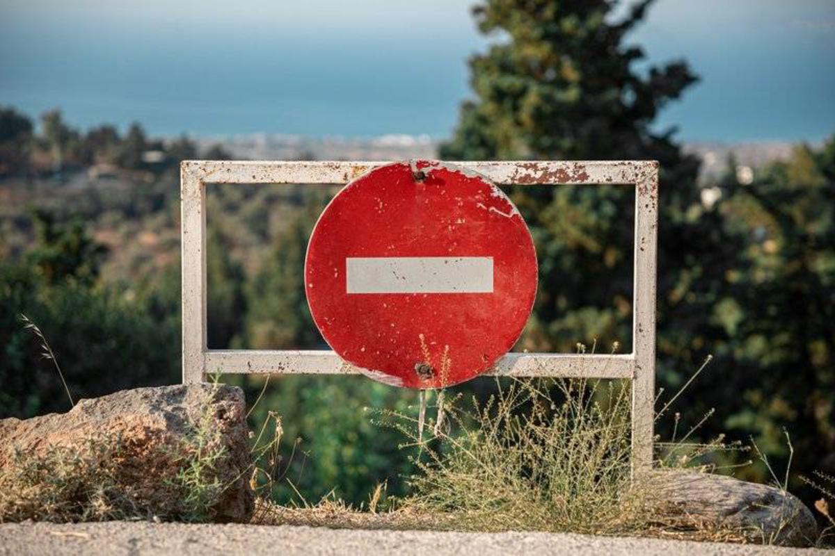 Stop sign